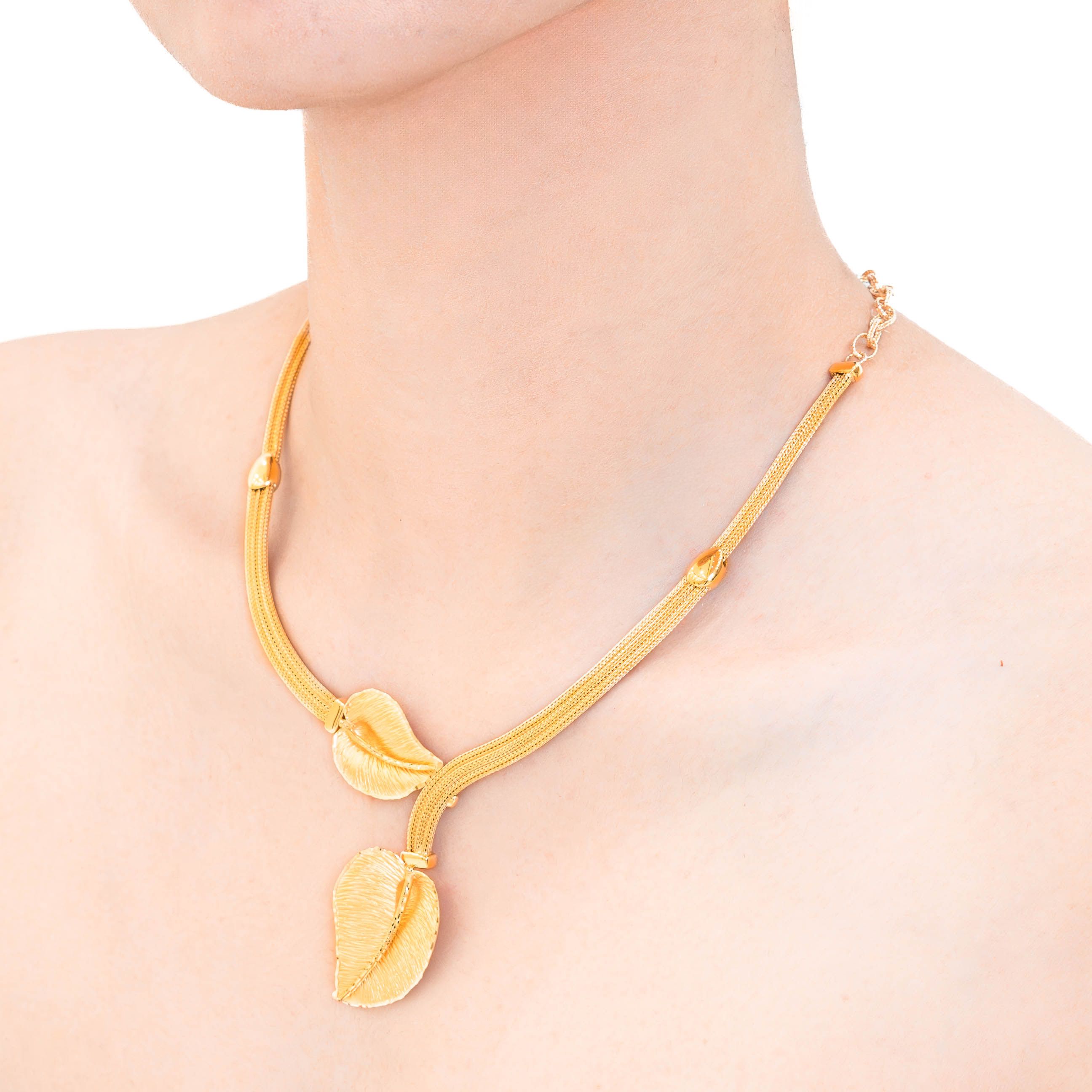 Urduja Gold Necklace